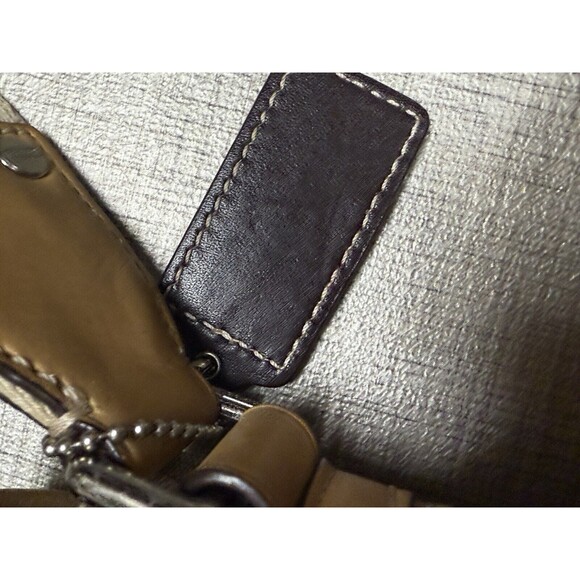 Auth COACH Signature Small Messenger F70283 Khaki Light Brown Jacquard Leather - - Picture 8 of 14